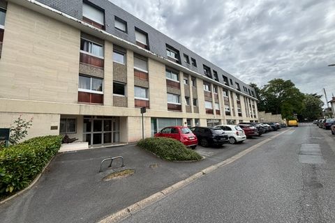 Lejlighed i Chantilly, Oise, Chantilly - € 240.000 | Ref: 260611-081823 - foto 1