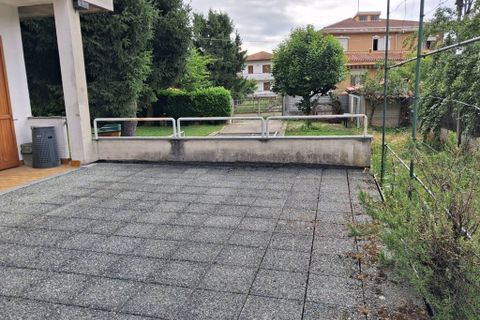 Villa i Seveso, Monza and Brianza, Seveso - € 360.000 | Ref: 8145 - foto 8