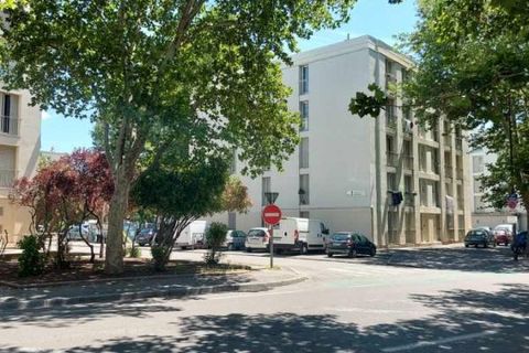 Apartament a Avignon, Vaucluse, Avignon - € 448/mes | Ref: SAN-003620-0132 - foto 2