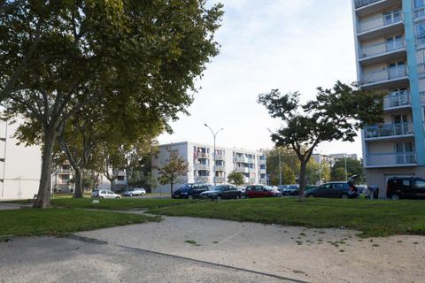Apartament a Avignon, Vaucluse, Avignon - € 594/mes | Ref: SFE-061885-1271 - foto 2