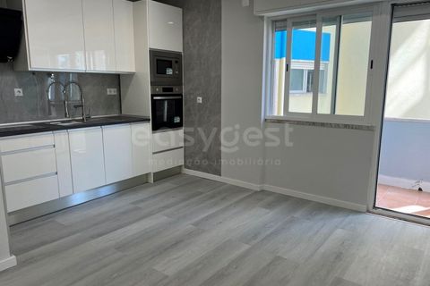 Lejlighed i Amadora, Lisbon, Amadora - € 255.000 | Ref: MM99398MC - foto 1