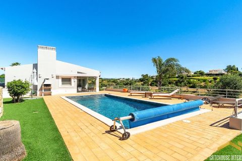 Villa i Carvoeiro, Faro, Carvoeiro - € 1.350.000 | Ref: pes_grv3224 - foto 1