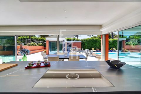 Villa i Mougins, Alpes-Maritimes, Mougins - € 2.220.000 | Ref: 87093237 - foto 8
