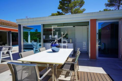 Villa i Mougins, Alpes-Maritimes, Mougins - € 2.220.000 | Ref: 87093237 - foto 26