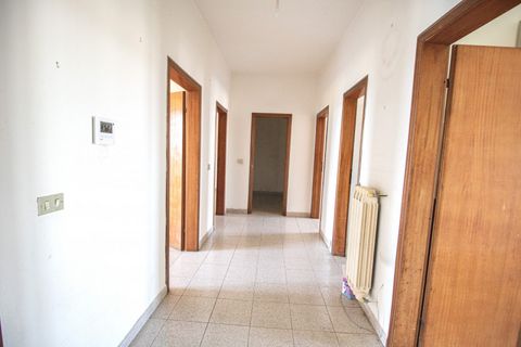 Lejlighed i Prato, Prato, Prato - € 227.000 | Ref: RB227 - foto 8