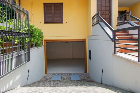 Villa i Prato, Prato, Prato - € 590.000 | Ref: RB590 - foto 27