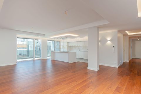 Lejlighed i Almada, Setubal, Almada - € 830.000 | Ref: C0431-00832 - foto 2