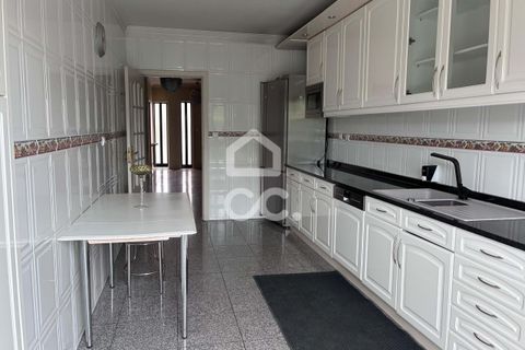 Villa a Matosinhos, Porto, Matosinhos - € 475.000 | Ref: 395/M/00353 - foto 4
