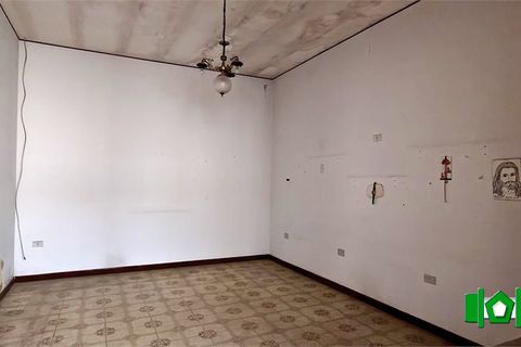 Villa a Marcianise, Caserta, Marcianise - € 150.000 | Ref: ZSU-130 - foto 5