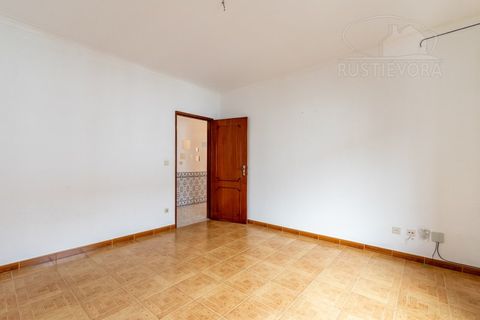 Villa in Evora, Evora, Evora - € 1,200/month | Ref: 2412 - photo 11