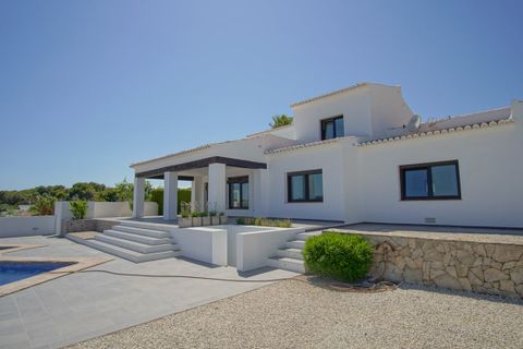 Villa a Moraira, Alicante, Moraira - € 1.440.000 | Ref: MOM2557 - foto 4