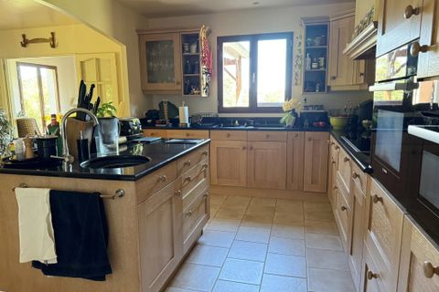 Villa a Oriolles, Charente, Oriolles - € 245.000 | Ref: BVI85803 - foto 6