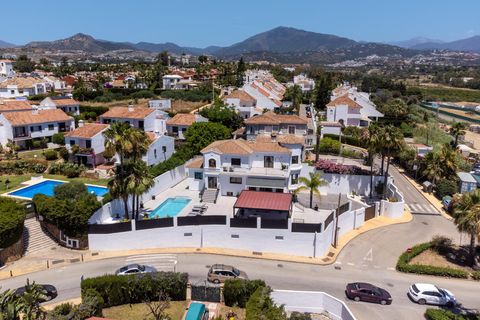 Villa i Estepona, Malaga, Estepona - € 2.390.000 | Ref: DLR17084/14009 - foto 33