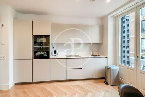 Apartament a Madrid, Madrid, Madrid - € 3.600/mes | Ref: AM2606055 - foto 13