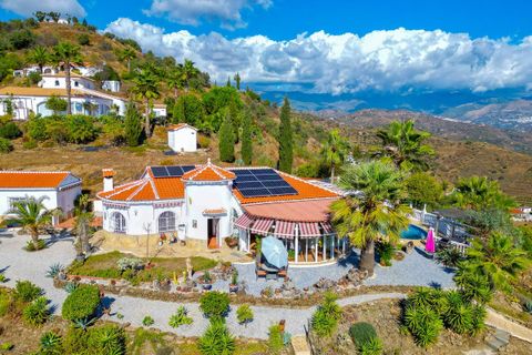 Villa i Arenas De Velez, Malaga, Arenas De Velez - € 535.000 | Ref: R5419396 - foto 3