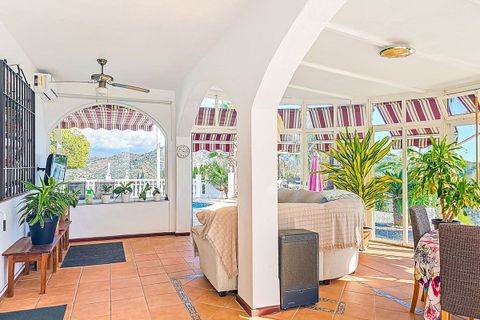 Villa i Arenas De Velez, Malaga, Arenas De Velez - € 535.000 | Ref: R5419396 - foto 12