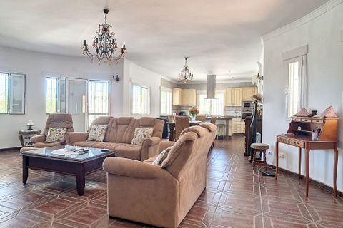 Villa i Arenas De Velez, Malaga, Arenas De Velez - € 625.000 | Ref: R5419402 - foto 19