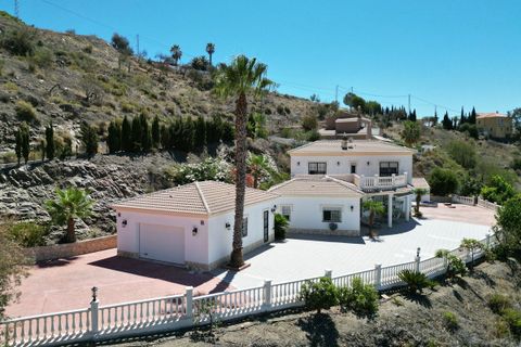 Villa i Arenas De Velez, Malaga, Arenas De Velez - € 625.000 | Ref: R5419402 - foto 43