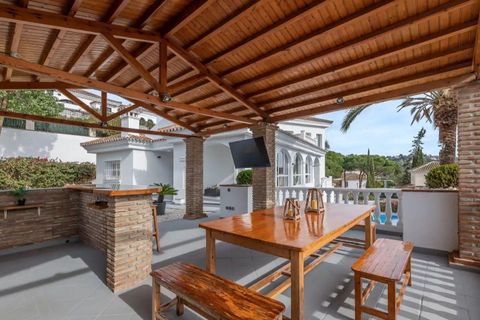 Villa en Marbella, Malaga, Marbella - € 2.200.000 | Ref: DA-RR2291 - photo 4