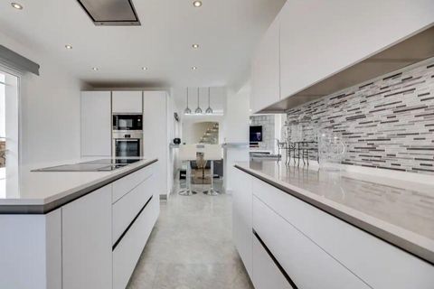 Villa en Marbella, Malaga, Marbella - € 2.200.000 | Ref: DA-RR2291 - photo 10