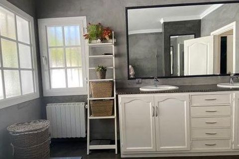 Villa en Benahavis, Malaga, Benahavis - € 1.700.000 | Ref: DA-RR2634-SL - photo 13