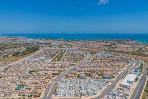 Villa i Cabo Roig, Alicante, Cabo Roig - € 590.000 | Ref: R11984 - foto 5