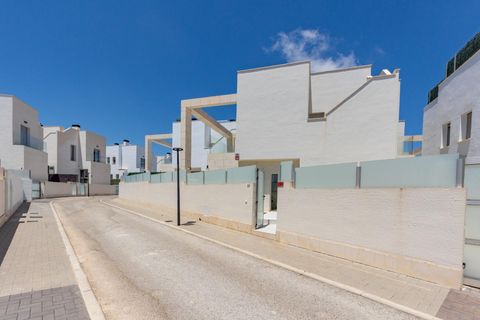 Villa i Cabo Roig, Alicante, Cabo Roig - € 590.000 | Ref: R11984 - foto 14