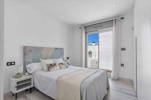 Villa i Cabo Roig, Alicante, Cabo Roig - € 590.000 | Ref: R11984 - foto 45