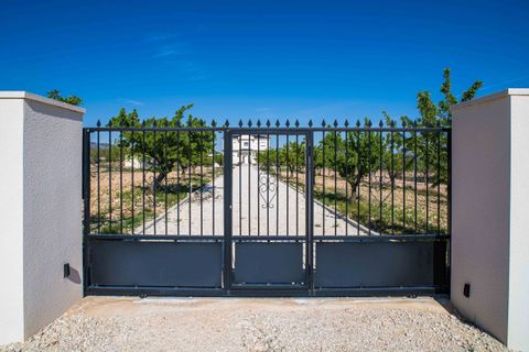 Villa a Lel, Alicante, Lel - € 495.000 | Ref: FOX-R170 - foto 3