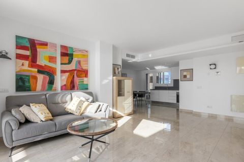 Penthouse i Punta Prima, Alicante, Punta Prima - € 765 000 | Ref: MLSC3529493 - foto 14