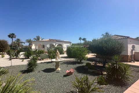 Landejendom i Catral, Alicante, Catral - € 360.000 | Ref: PCE-1457 - foto 1