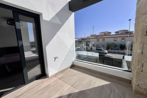 Villa a Torrevieja, Alicante, Torrevieja - € 794.950 | Ref: MCO-20743 - foto 27