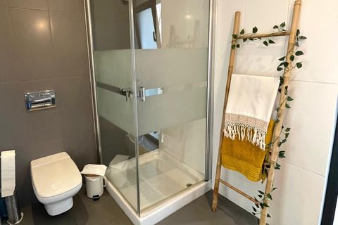 Byhus i Horta, Faial, Horta - € 850.000 | Ref: 1172 - foto 15