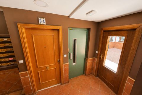 Leilighet i Granada, Granada, Granada - € 219 000 | Ref: GR-GR-150626/7965 - foto 2