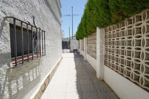 Villa i Empuriabrava, Gerona, Empuriabrava - € 675.000 | Ref: 095 - foto 32
