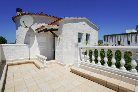 Villa i Empuriabrava, Gerona, Empuriabrava - € 675.000 | Ref: 095 - foto 33