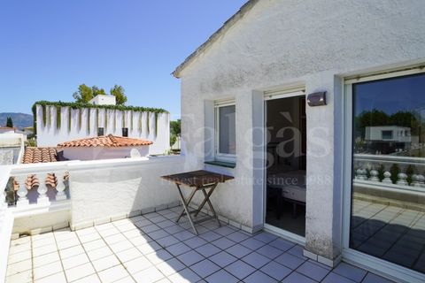 Villa i Empuriabrava, Gerona, Empuriabrava - € 675.000 | Ref: 095 - foto 37
