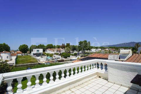 Villa i Empuriabrava, Gerona, Empuriabrava - € 675.000 | Ref: 095 - foto 39