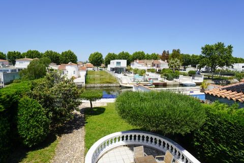 Villa i Empuriabrava, Gerona, Empuriabrava - € 675.000 | Ref: 095 - foto 40