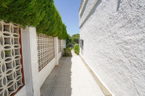 Villa i Empuriabrava, Gerona, Empuriabrava - € 675.000 | Ref: 095 - foto 50
