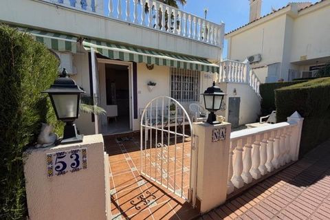 Bungalou a Torrevieja, Alicante, Torrevieja - € 142.000 | Ref: 35812 - foto 2