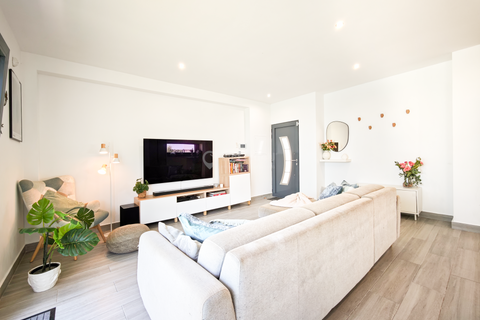 Villa i Corroios, Setubal, Corroios - € 705.000 | Ref: 956 - foto 7