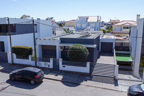 Villa i Corroios, Setubal, Corroios - € 705.000 | Ref: 956 - foto 26