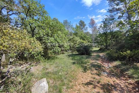 Terra a Varages, Var, Varages - € 16.500 | Ref: 1718 - foto 2