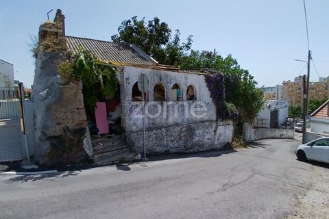 Helårsgrund i Amadora, Lisbon, Amadora - € 550.000 | Ref: ZMPT589240 - foto 2