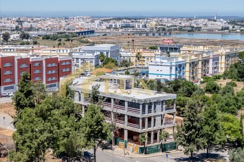 Lejlighed i Estombar, Faro, Estombar - € 415.000 | Ref: LUX0320_B - foto 12