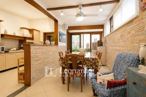 Villa a Viareggio, Lucca, Viareggio - € 790.000 | Ref: ES610 - foto 15
