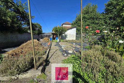 Villa a Tarbes, Hautes-Pyrenees, Tarbes - € 159.000 | Ref: 818 - foto 24