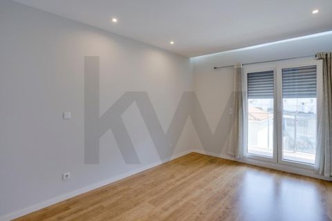 Lejlighed i Carnaxide, Lisbon, Carnaxide - € 680.000 | Ref: KWPT-033956 - foto 21