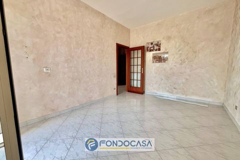 Apartament a Sant'Antimo, Naples, Sant'Antimo - € 550/mes | Ref: SANT'ANTIMO - VIA SOLIMENE - foto 11
